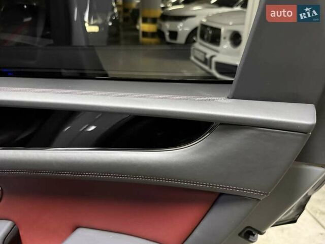 Серый Бентли Бентайга, объемом двигателя 4 л и пробегом 25 тыс. км за 197500 $, фото 105 на Automoto.ua