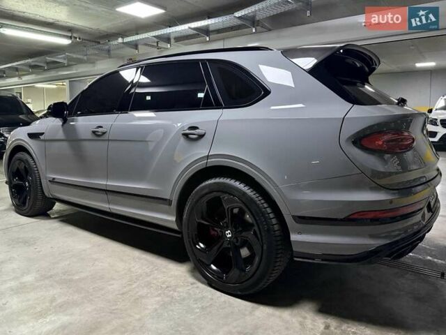 Серый Бентли Бентайга, объемом двигателя 4 л и пробегом 25 тыс. км за 197500 $, фото 14 на Automoto.ua