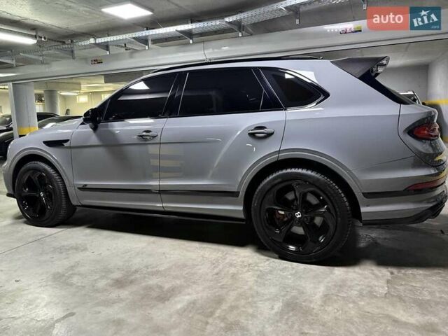 Серый Бентли Бентайга, объемом двигателя 4 л и пробегом 25 тыс. км за 197500 $, фото 16 на Automoto.ua