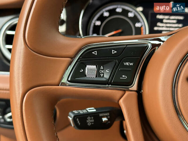 Бентли Бентайга 2016 в Киеве на Automoto.ua Синий Бентли Бентайга, объемом двигателя 6 л и пробегом 131 тыс. км за 85000 $, фото 43 на Automoto.ua