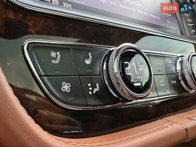 Бентли Бентайга 2016 в Киеве на Automoto.ua Синий Бентли Бентайга, объемом двигателя 6 л и пробегом 131 тыс. км за 85000 $, фото 48 на Automoto.ua