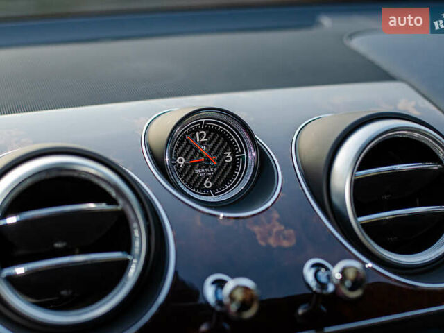 Синій Бентлі Бентайга, об'ємом двигуна 4 л та пробігом 62 тис. км за 87700 $, фото 27 на Automoto.ua