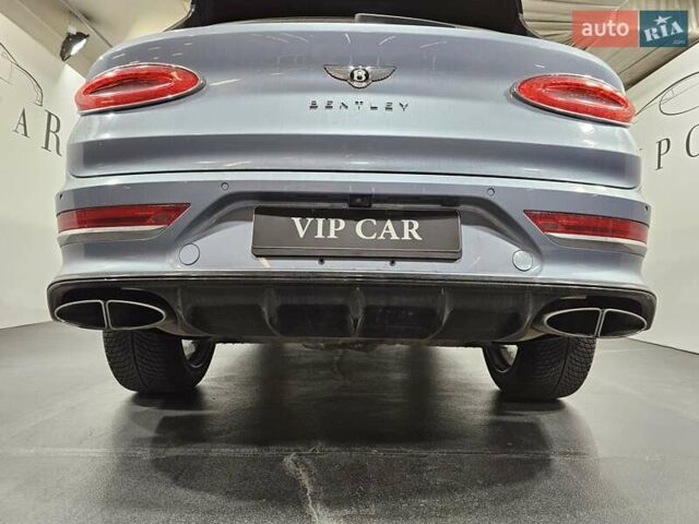 Синій Бентлі Бентайга, об'ємом двигуна 4 л та пробігом 8 тис. км за 209999 $, фото 10 на Automoto.ua