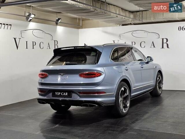Синій Бентлі Бентайга, об'ємом двигуна 4 л та пробігом 8 тис. км за 209999 $, фото 9 на Automoto.ua