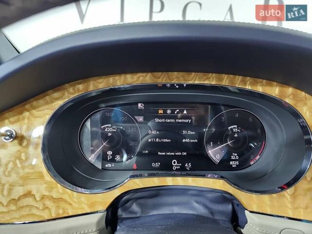 Синій Бентлі Бентайга, об'ємом двигуна 4 л та пробігом 8 тис. км за 209999 $, фото 31 на Automoto.ua