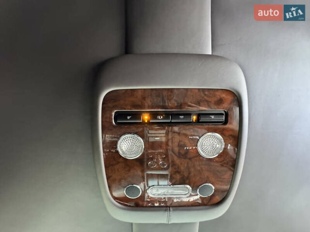 Черный Бентли Континенталь флаинг спур, объемом двигателя 6 л и пробегом 100 тыс. км за 39999 $, фото 119 на Automoto.ua