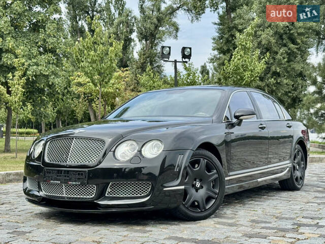 Черный Бентли Континенталь флаинг спур, объемом двигателя 6 л и пробегом 100 тыс. км за 39999 $, фото 214 на Automoto.ua
