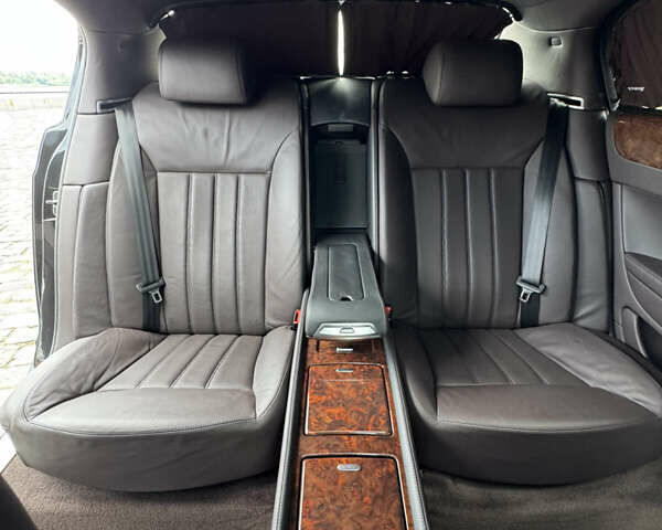 Черный Бентли Континенталь флаинг спур, объемом двигателя 6 л и пробегом 100 тыс. км за 39999 $, фото 12 на Automoto.ua