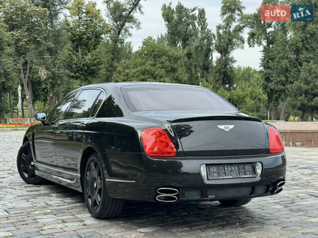 Черный Бентли Континенталь флаинг спур, объемом двигателя 6 л и пробегом 100 тыс. км за 39999 $, фото 8 на Automoto.ua