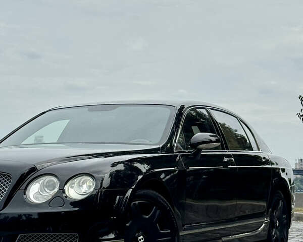 Черный Бентли Континенталь флаинг спур, объемом двигателя 6 л и пробегом 100 тыс. км за 39999 $, фото 182 на Automoto.ua