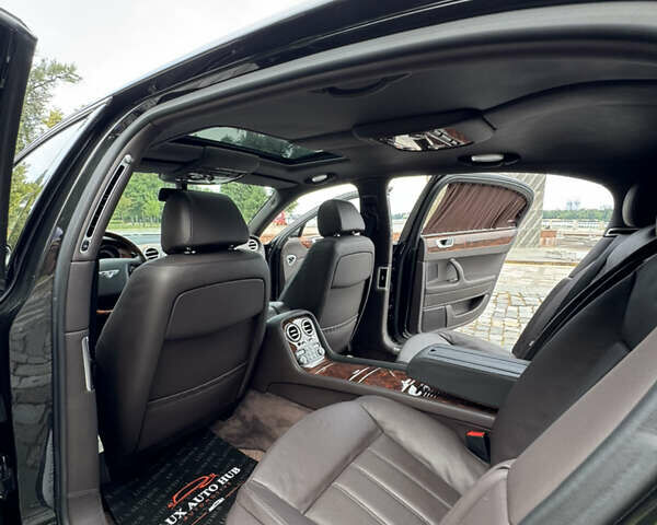 Черный Бентли Континенталь флаинг спур, объемом двигателя 6 л и пробегом 100 тыс. км за 39999 $, фото 110 на Automoto.ua