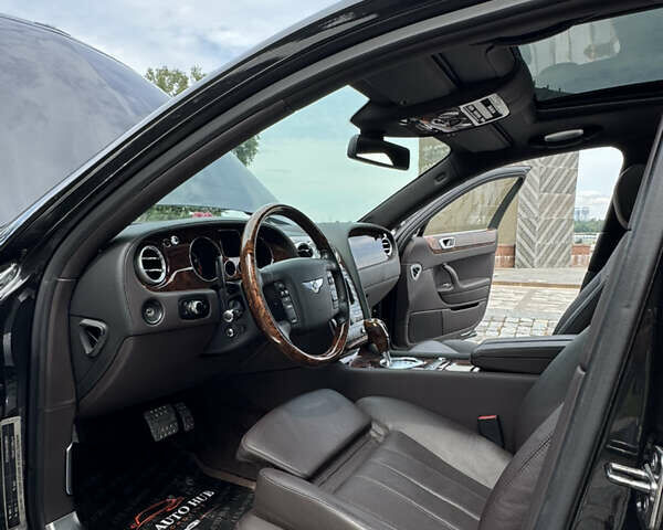 Черный Бентли Континенталь флаинг спур, объемом двигателя 6 л и пробегом 100 тыс. км за 39999 $, фото 72 на Automoto.ua