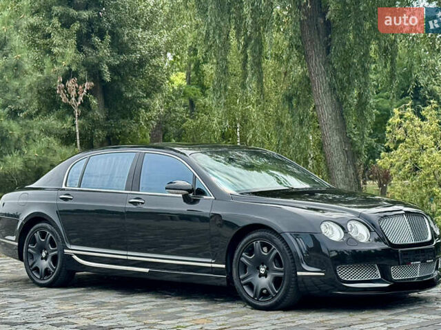 Черный Бентли Континенталь флаинг спур, объемом двигателя 6 л и пробегом 100 тыс. км за 39999 $, фото 198 на Automoto.ua