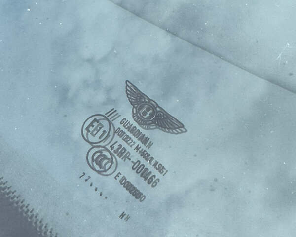 Черный Бентли Континенталь флаинг спур, объемом двигателя 6 л и пробегом 100 тыс. км за 39999 $, фото 73 на Automoto.ua