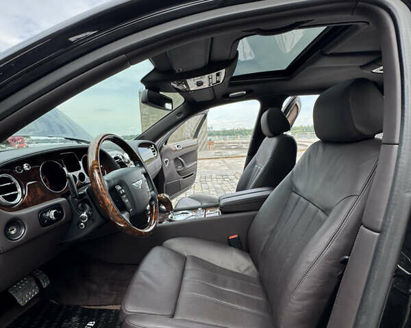 Черный Бентли Континенталь флаинг спур, объемом двигателя 6 л и пробегом 100 тыс. км за 39999 $, фото 88 на Automoto.ua