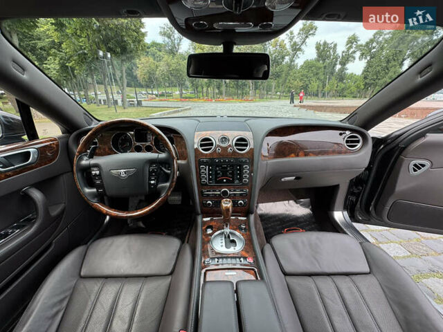 Черный Бентли Континенталь флаинг спур, объемом двигателя 6 л и пробегом 100 тыс. км за 39999 $, фото 11 на Automoto.ua