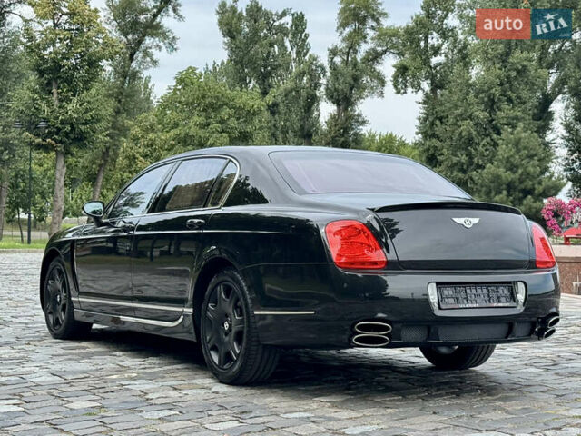 Черный Бентли Континенталь флаинг спур, объемом двигателя 6 л и пробегом 100 тыс. км за 39999 $, фото 187 на Automoto.ua