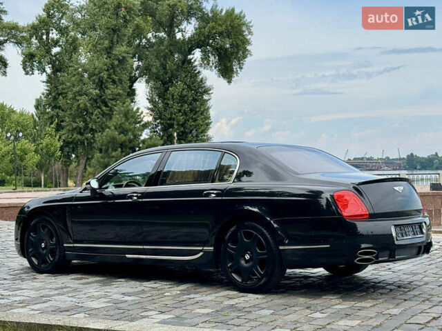 Черный Бентли Континенталь флаинг спур, объемом двигателя 6 л и пробегом 100 тыс. км за 39999 $, фото 188 на Automoto.ua