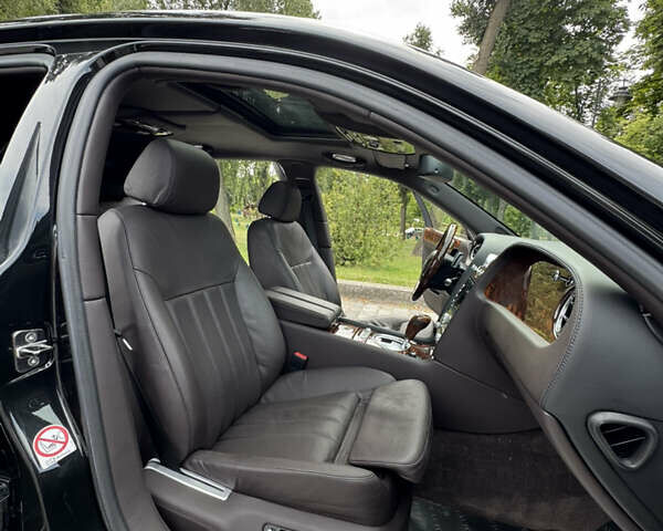 Черный Бентли Континенталь флаинг спур, объемом двигателя 6 л и пробегом 100 тыс. км за 39999 $, фото 43 на Automoto.ua