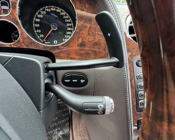 Черный Бентли Континенталь флаинг спур, объемом двигателя 6 л и пробегом 100 тыс. км за 39999 $, фото 105 на Automoto.ua