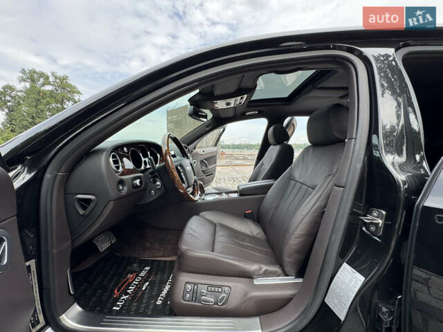 Черный Бентли Континенталь флаинг спур, объемом двигателя 6 л и пробегом 100 тыс. км за 39999 $, фото 99 на Automoto.ua