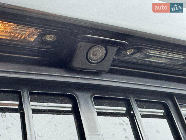 Черный Бентли Континенталь флаинг спур, объемом двигателя 6 л и пробегом 100 тыс. км за 39999 $, фото 162 на Automoto.ua