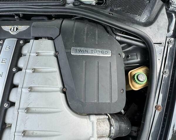 Черный Бентли Континенталь флаинг спур, объемом двигателя 6 л и пробегом 100 тыс. км за 39999 $, фото 85 на Automoto.ua