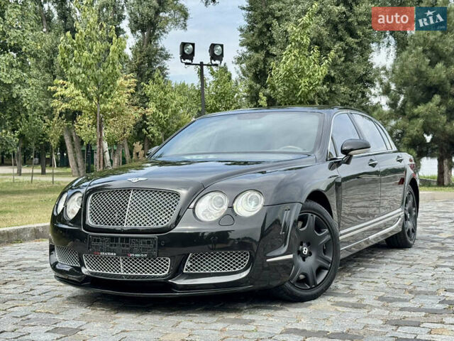 Черный Бентли Континенталь флаинг спур, объемом двигателя 6 л и пробегом 100 тыс. км за 39999 $, фото 221 на Automoto.ua