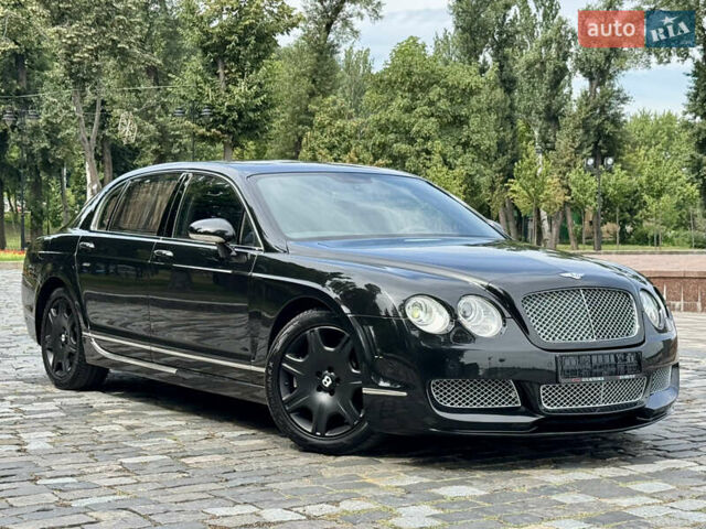 Черный Бентли Континенталь флаинг спур, объемом двигателя 6 л и пробегом 100 тыс. км за 39999 $, фото 47 на Automoto.ua