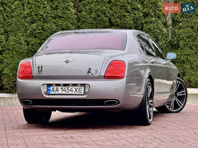 Бентли Континенталь флаинг спур, объемом двигателя 6 л и пробегом 131 тыс. км за 16900 $, фото 10 на Automoto.ua