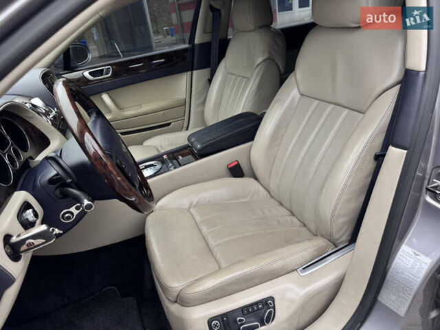 Бентли Континенталь флаинг спур, объемом двигателя 6 л и пробегом 131 тыс. км за 16900 $, фото 17 на Automoto.ua