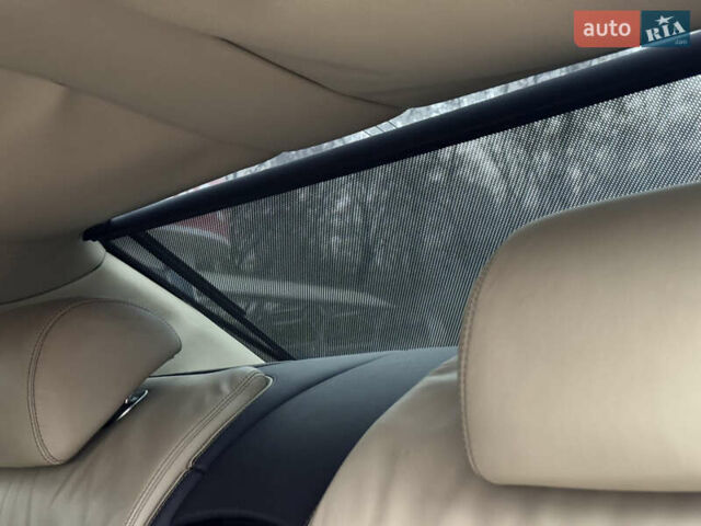 Бентли Континенталь флаинг спур, объемом двигателя 6 л и пробегом 131 тыс. км за 16900 $, фото 23 на Automoto.ua