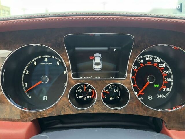 Бентли Континенталь флаинг спур, объемом двигателя 6 л и пробегом 31 тыс. км за 65999 $, фото 18 на Automoto.ua