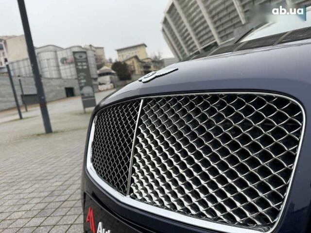 Бентли Континенталь флаинг спур, объемом двигателя 6 л и пробегом 31 тыс. км за 65999 $, фото 10 на Automoto.ua