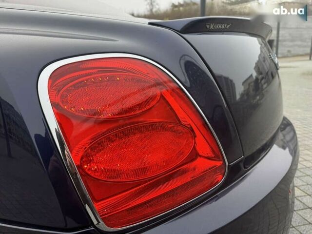 Бентли Континенталь флаинг спур, объемом двигателя 6 л и пробегом 31 тыс. км за 65999 $, фото 11 на Automoto.ua