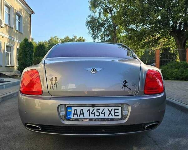 Сірий Бентлі Continental Flying Spur, об'ємом двигуна 6 л та пробігом 131 тис. км за 19500 $, фото 12 на Automoto.ua