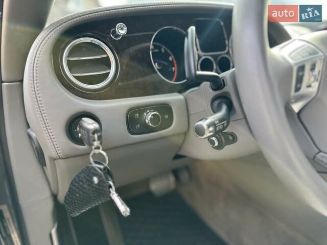Бентли Континенталь флаинг спур 2008 в Ровно на Automoto.ua Серый Бентли Континенталь флаинг спур, объемом двигателя 6 л и пробегом 50 тыс. км за 41000 $, фото 48 на Automoto.ua