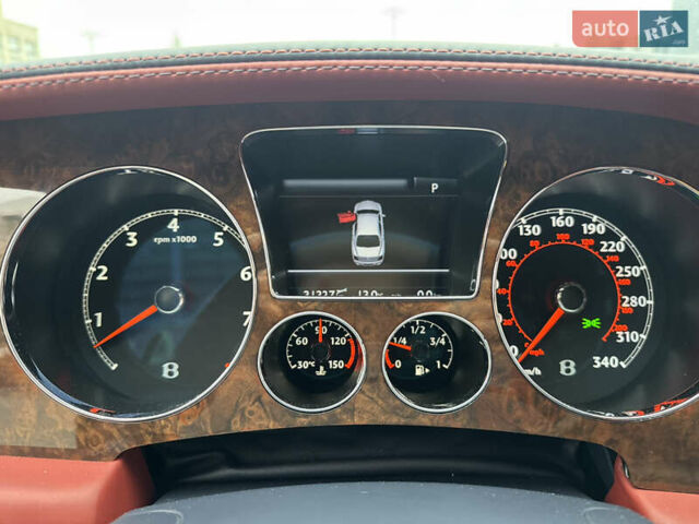 Синий Бентли Континенталь флаинг спур, объемом двигателя 6 л и пробегом 31 тыс. км за 69999 $, фото 18 на Automoto.ua