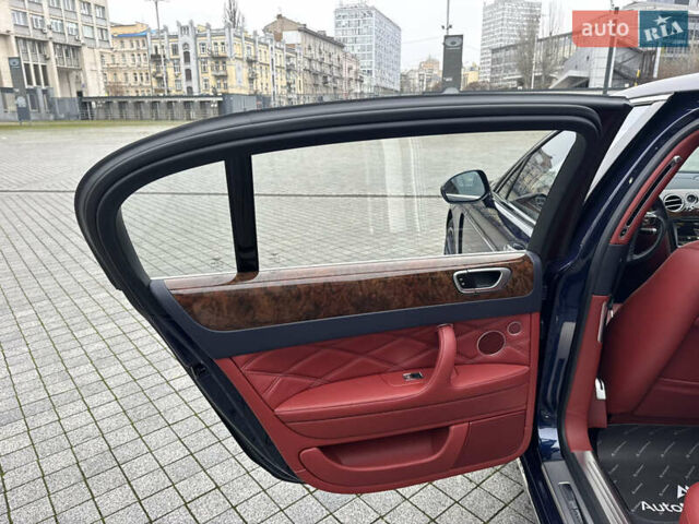 Синий Бентли Континенталь флаинг спур, объемом двигателя 6 л и пробегом 31 тыс. км за 69999 $, фото 25 на Automoto.ua