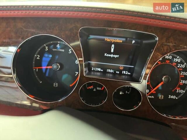 Бентлі Continental Flying Spur 2012 у Києві на Automoto.ua Синій Бентлі Continental Flying Spur, об'ємом двигуна 6 л та пробігом 32 тис. км за 75000 $, фото 7 на Automoto.ua