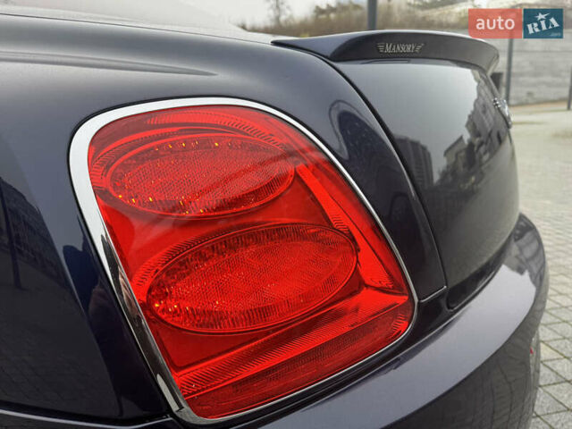 Синий Бентли Континенталь флаинг спур, объемом двигателя 6 л и пробегом 31 тыс. км за 69999 $, фото 11 на Automoto.ua