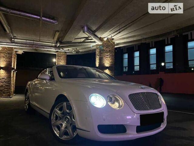 Білий Бентлі Continental GT, об'ємом двигуна 6 л та пробігом 14 тис. км за 90007 $, фото 4 на Automoto.ua