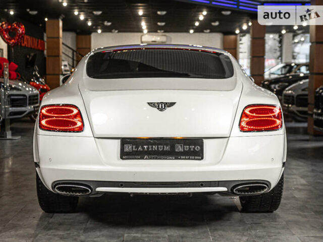 Білий Бентлі Continental GT, об'ємом двигуна 6 л та пробігом 91 тис. км за 58000 $, фото 11 на Automoto.ua