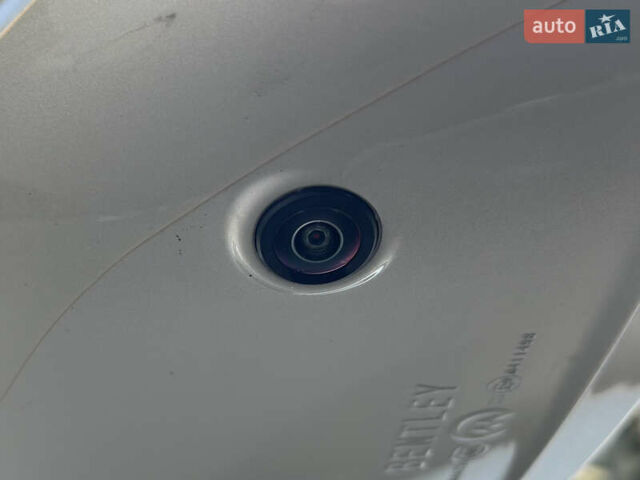 Бежевий Бентлі Continental GT, об'ємом двигуна 6 л та пробігом 27 тис. км за 189000 $, фото 37 на Automoto.ua