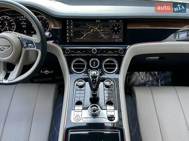 Бежевий Бентлі Continental GT, об'ємом двигуна 6 л та пробігом 27 тис. км за 189000 $, фото 68 на Automoto.ua