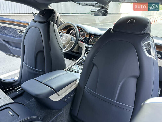 Бежевий Бентлі Continental GT, об'ємом двигуна 6 л та пробігом 27 тис. км за 189000 $, фото 56 на Automoto.ua