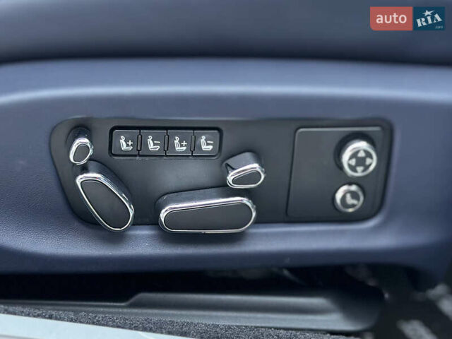 Бежевий Бентлі Continental GT, об'ємом двигуна 6 л та пробігом 27 тис. км за 189000 $, фото 53 на Automoto.ua