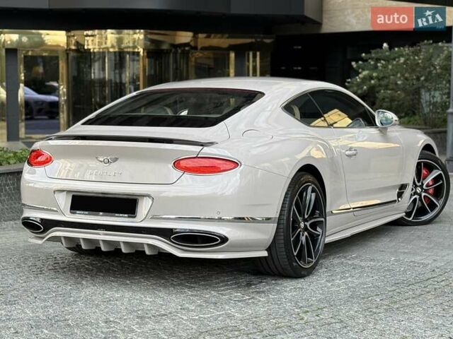 Бежевый Бентли Континенталь ГТ, объемом двигателя 6 л и пробегом 28 тыс. км за 189900 $, фото 2 на Automoto.ua