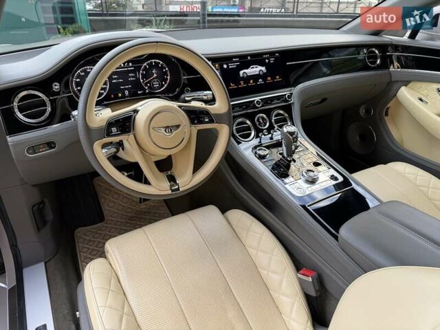 Бежевый Бентли Континенталь ГТ, объемом двигателя 6 л и пробегом 28 тыс. км за 189900 $, фото 8 на Automoto.ua