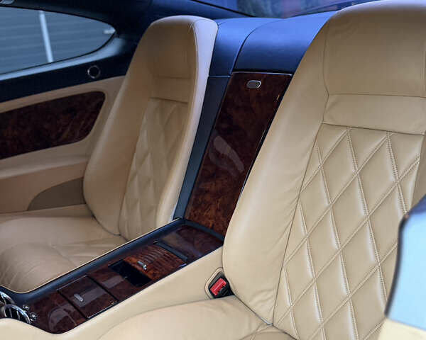 Черный Бентли Континенталь ГТ, объемом двигателя 6 л и пробегом 81 тыс. км за 24000 $, фото 11 на Automoto.ua